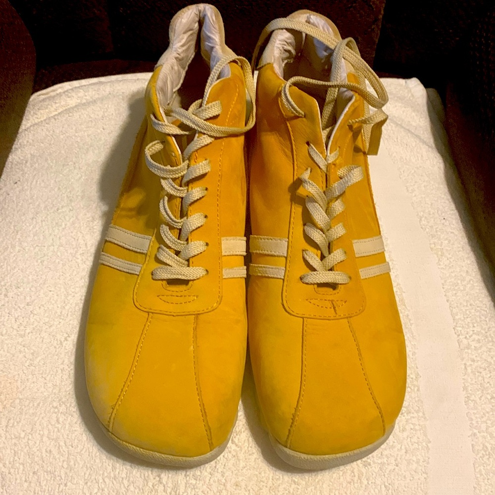 Steve Madden Tan Suede Mens boot size 13